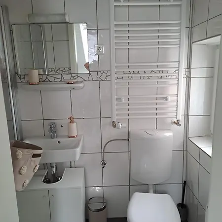 Schwalbennest Apartman Dornum
